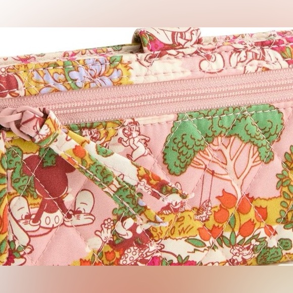 Vera Bradley Disney Tab Wallet
Mickey's Promenade in Premium Cotton - Picture 4 of 12